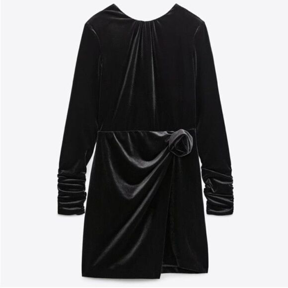 Zara black‎ velvet dress with flower detail - Picture 1 of 5